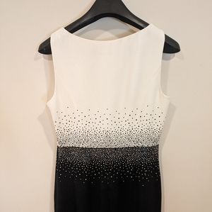 Black & White Calvin Klein Size 8 Dress